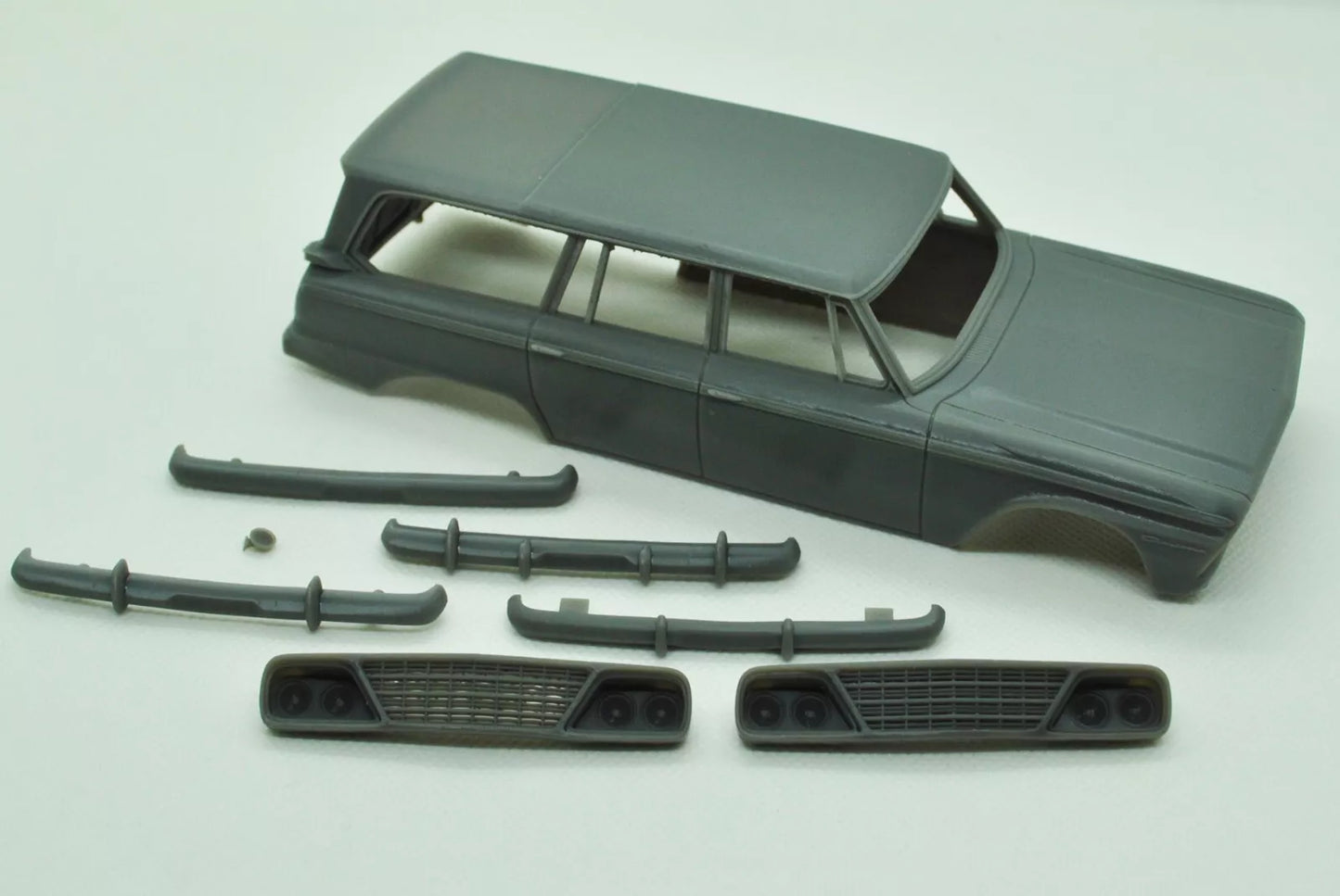 1/25 3D-Druckharzbausatz Studebaker Daytona Wagonaire 1964