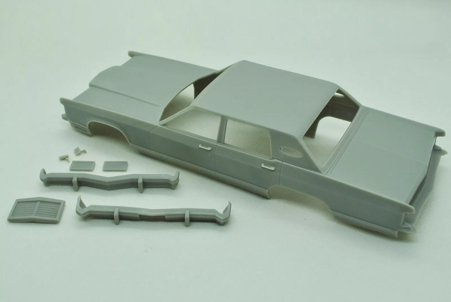 1/25 3D-Druck-Harzbausatz Lincoln Continental 1977
