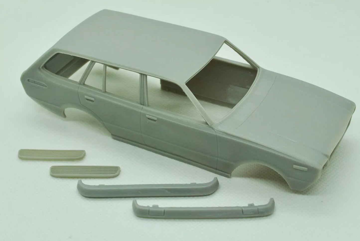 1/24 Toyota Corolla KE30 Wagon Harz 3D-Druck-Kit