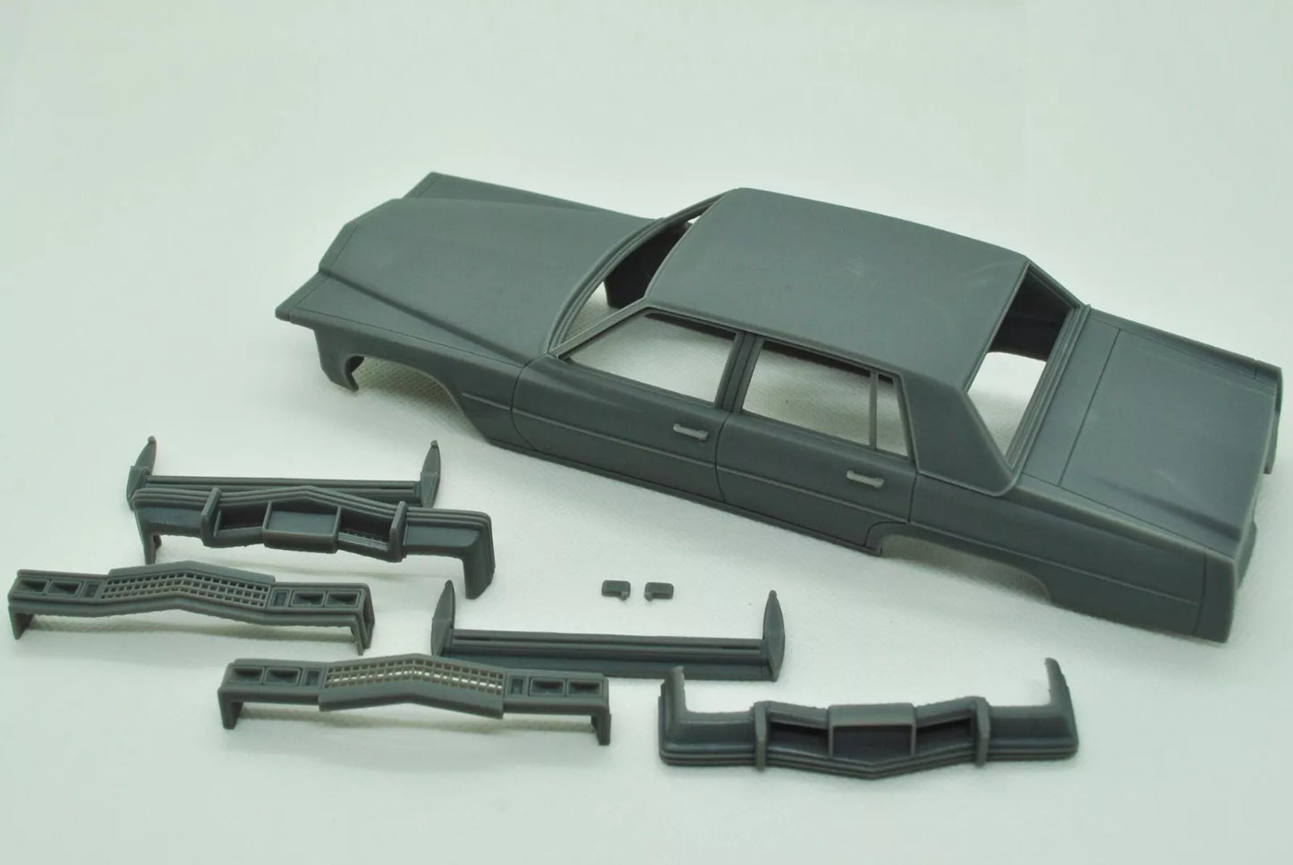 1/25 3D-Druck-Harzbausatz Cadillac Sedan Deville 1977