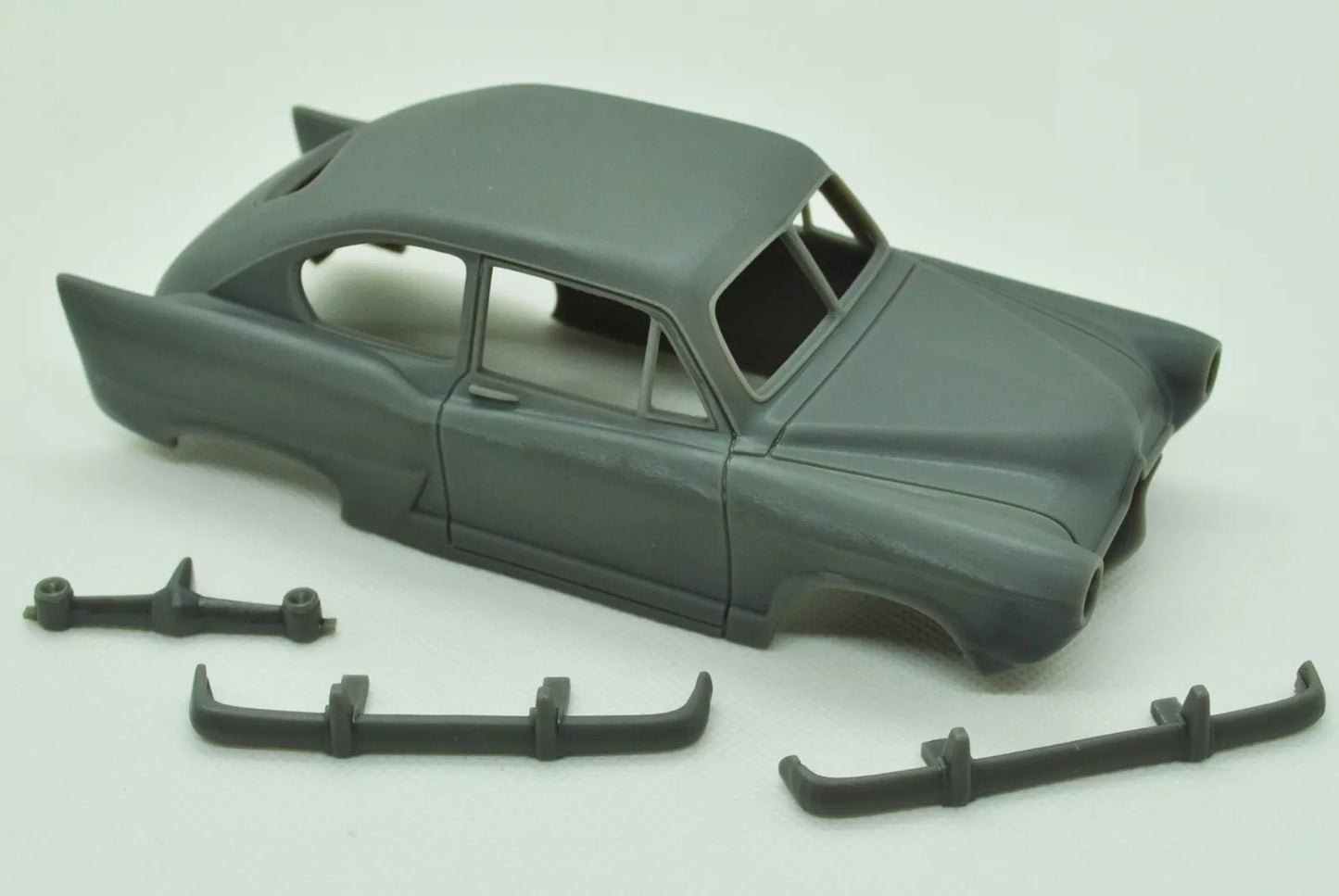 1/25 3D-Druck-Harzbausatz Henry J 1951