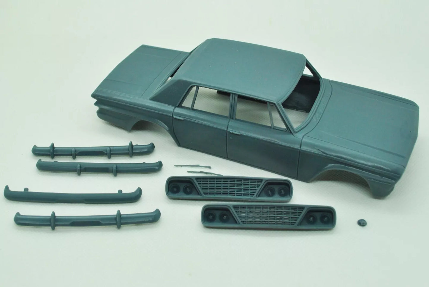 1/25 3D-Druck-Harzbausatz Studebaker Commander 4 Türen 1964