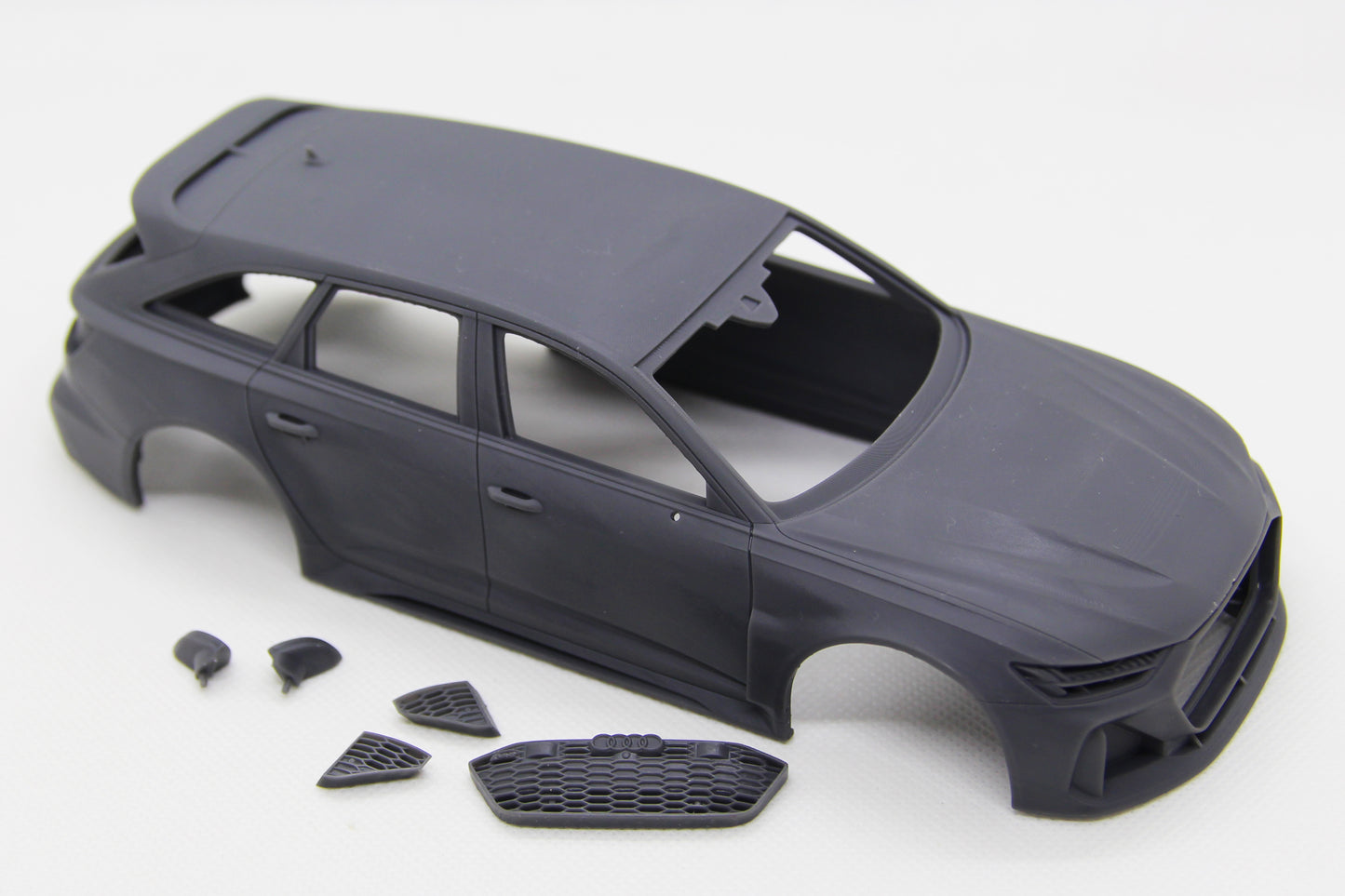 1/24 3D-Druckharzbausatz Audi RS6 C7