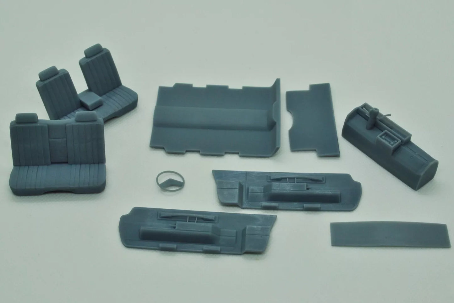 1/25 3D-Druck-Harzbausatz Oldsmobile Cutlass Supreme 1980
