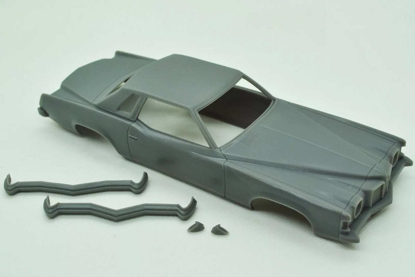 1/25 3D-Druck-Harzbausatz Pontiac Grand Prix 1973