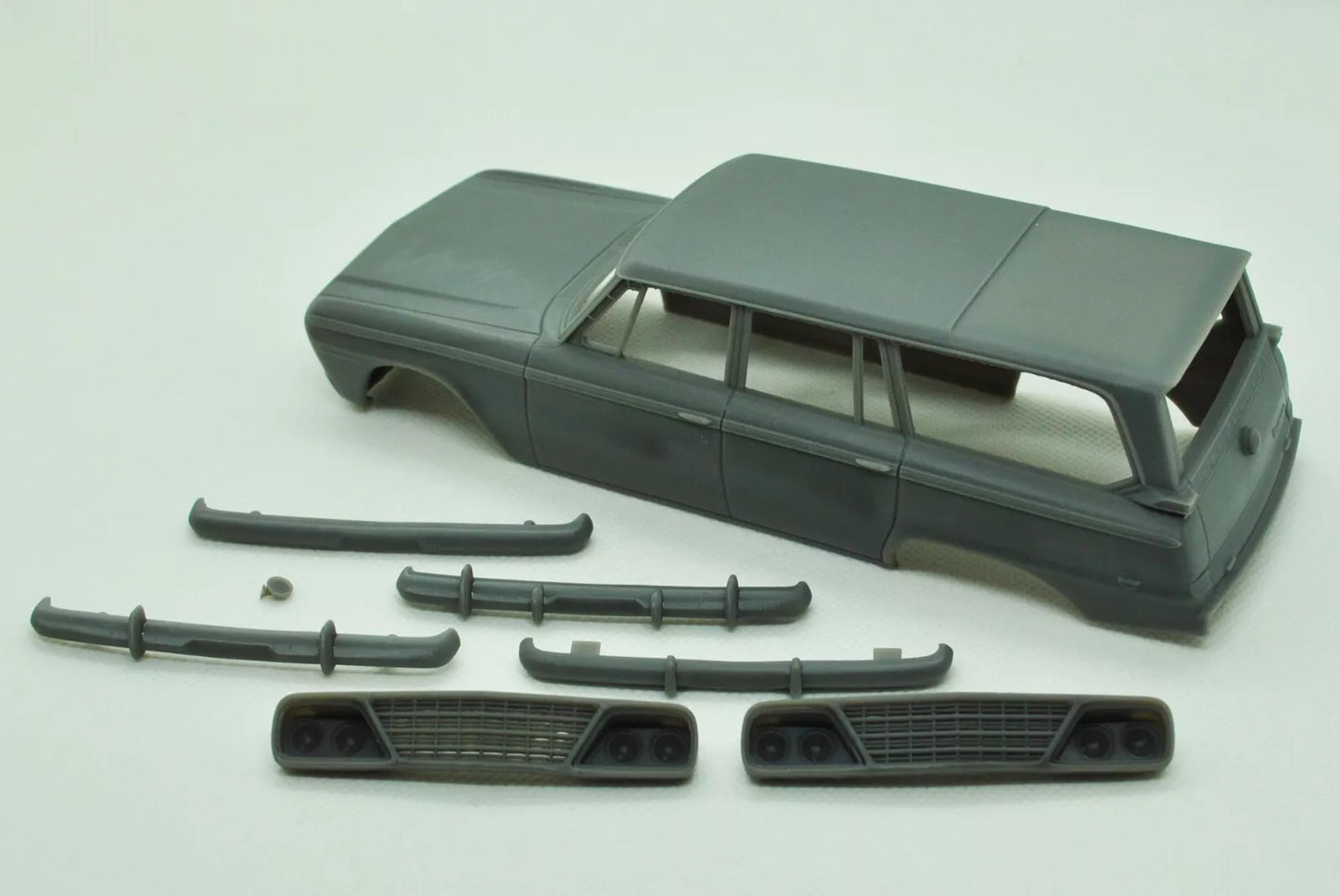 1/25 3D-Druckharzbausatz Studebaker Daytona Wagonaire 1964