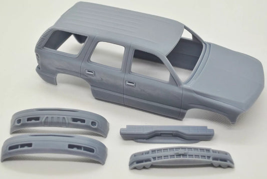 1/25 3D-Druckharz, NICHT GEGOSSEN, Bausatz Chevrolet Tahoe 2002