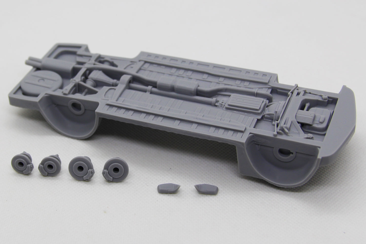1/24 3D print resin kit BMW 5 Series (E28) stance version with BBS Kerscher RX wheels