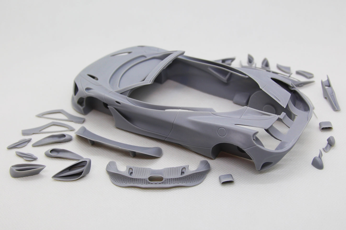 1/24 3D print resin kit McLaren 750s Spyder