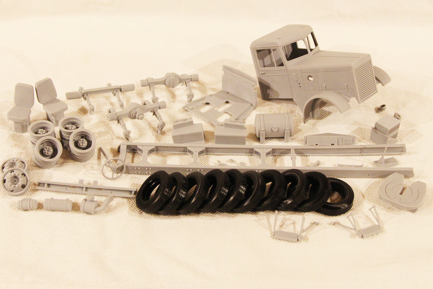 1/25 3D print resin kit Peterbilt 281 1955 movie Duel